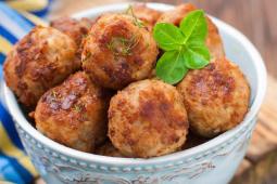 Spicy Pork Meatballs